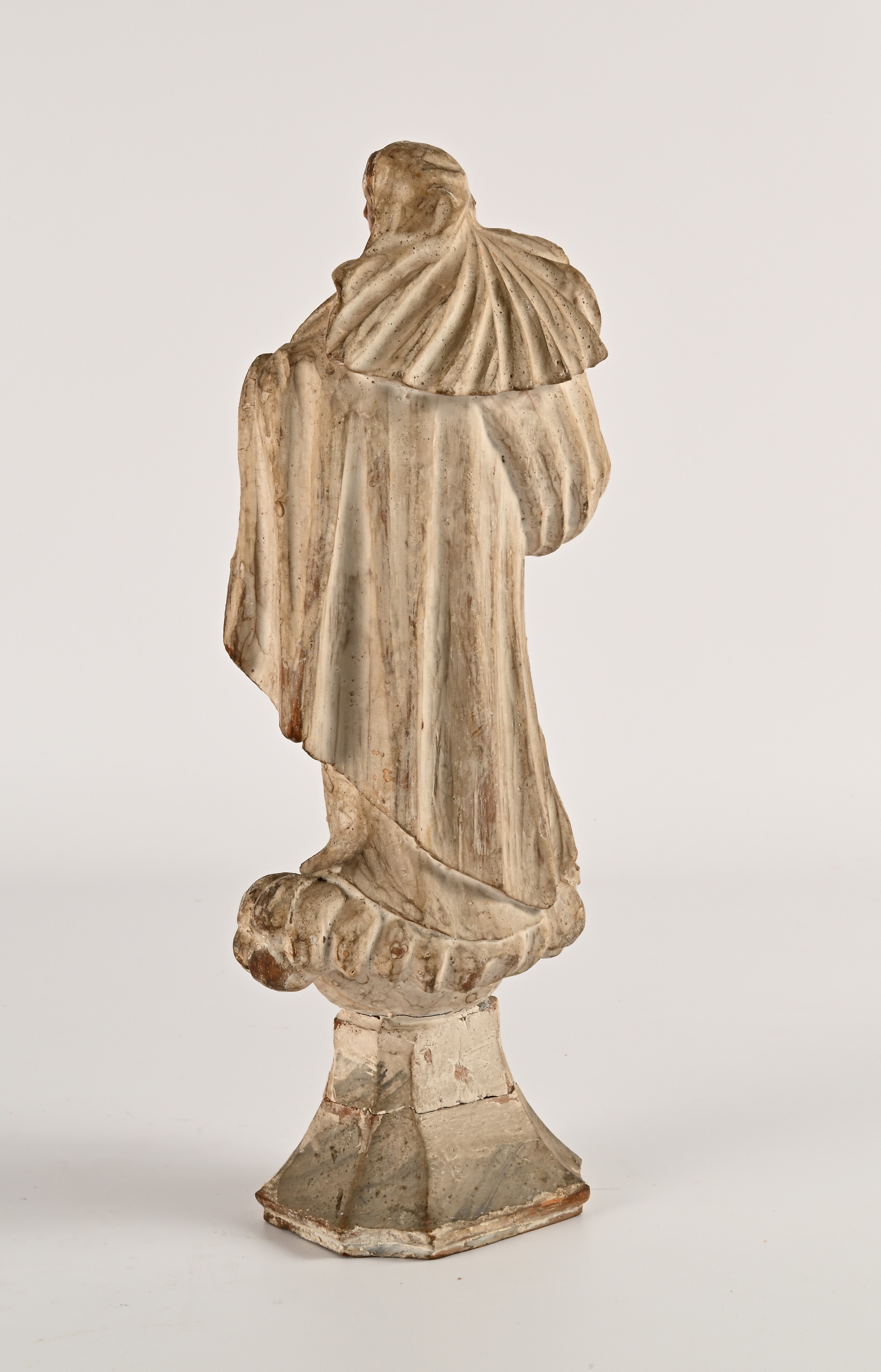 Scultura in Legno Decapato Raffigurante Immacolata, XVII Secolo