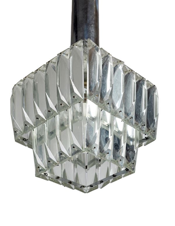 Lampadario da soffitto in metallo e ciondoli in cristallo