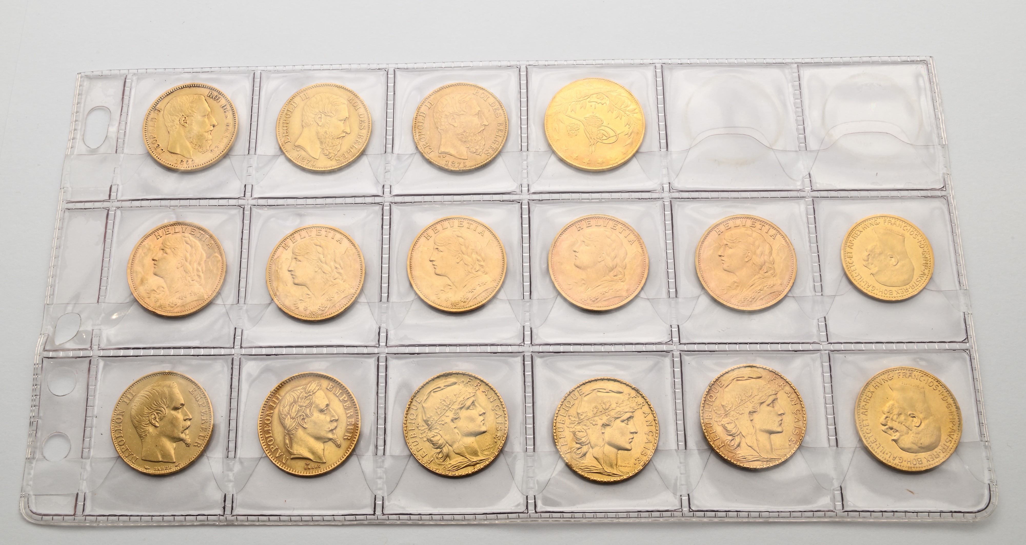 Lotto di 13 Monete da 20 Franchi Francia (1854 e 1865 Parigi, 1906, 1907 e 1908); Svizzera (1899,...