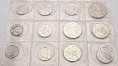 Lotto 10, 5, 2 Lire, e 1 Lira Serie 1946 e 1947; e 4 Monete da 5 Lire 1956 Repubblica Italiana