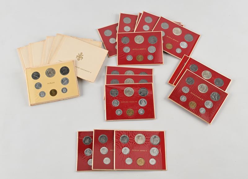 Lotto di 21 Serie Complete 1959 (3), 1960 (6), 1961 (3), 1962 (3), 1962 Concilio (6) Giovanni XXI...
