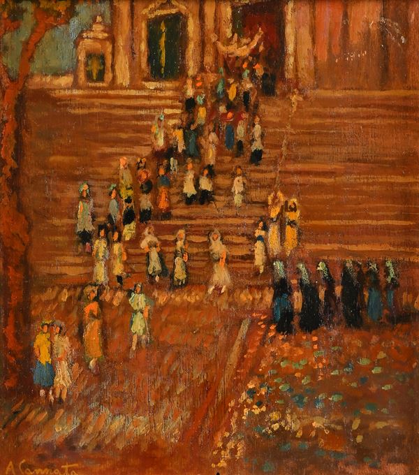 Donne in una processione che esce dalla chiesa