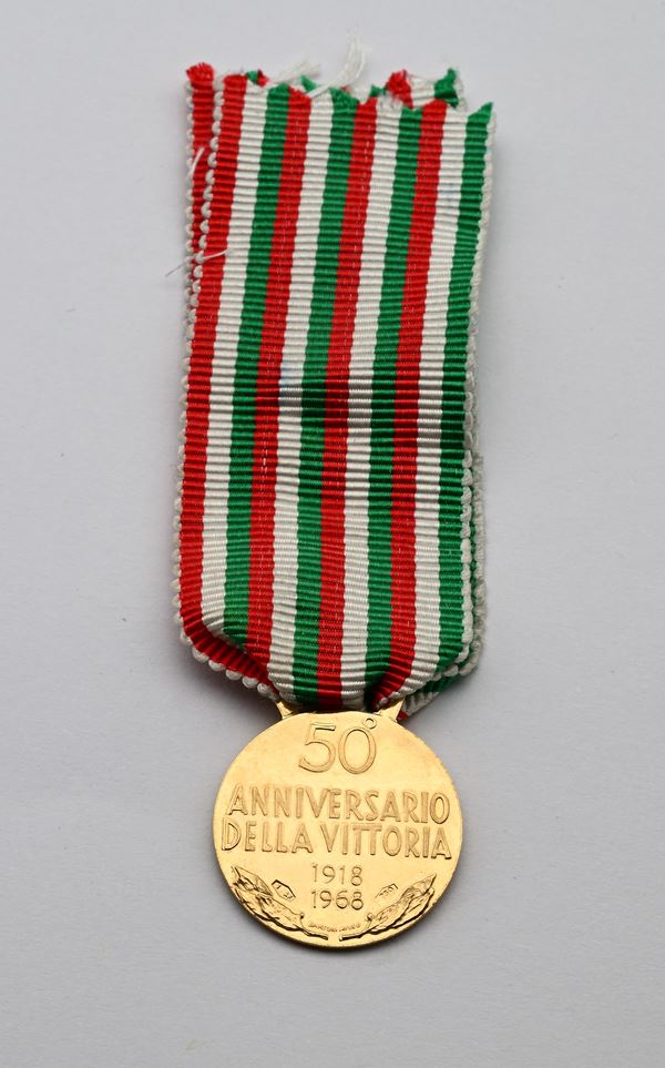 Medaglietta 1918-1968 50° Anniversario della Vittoria Repubblica Italiana