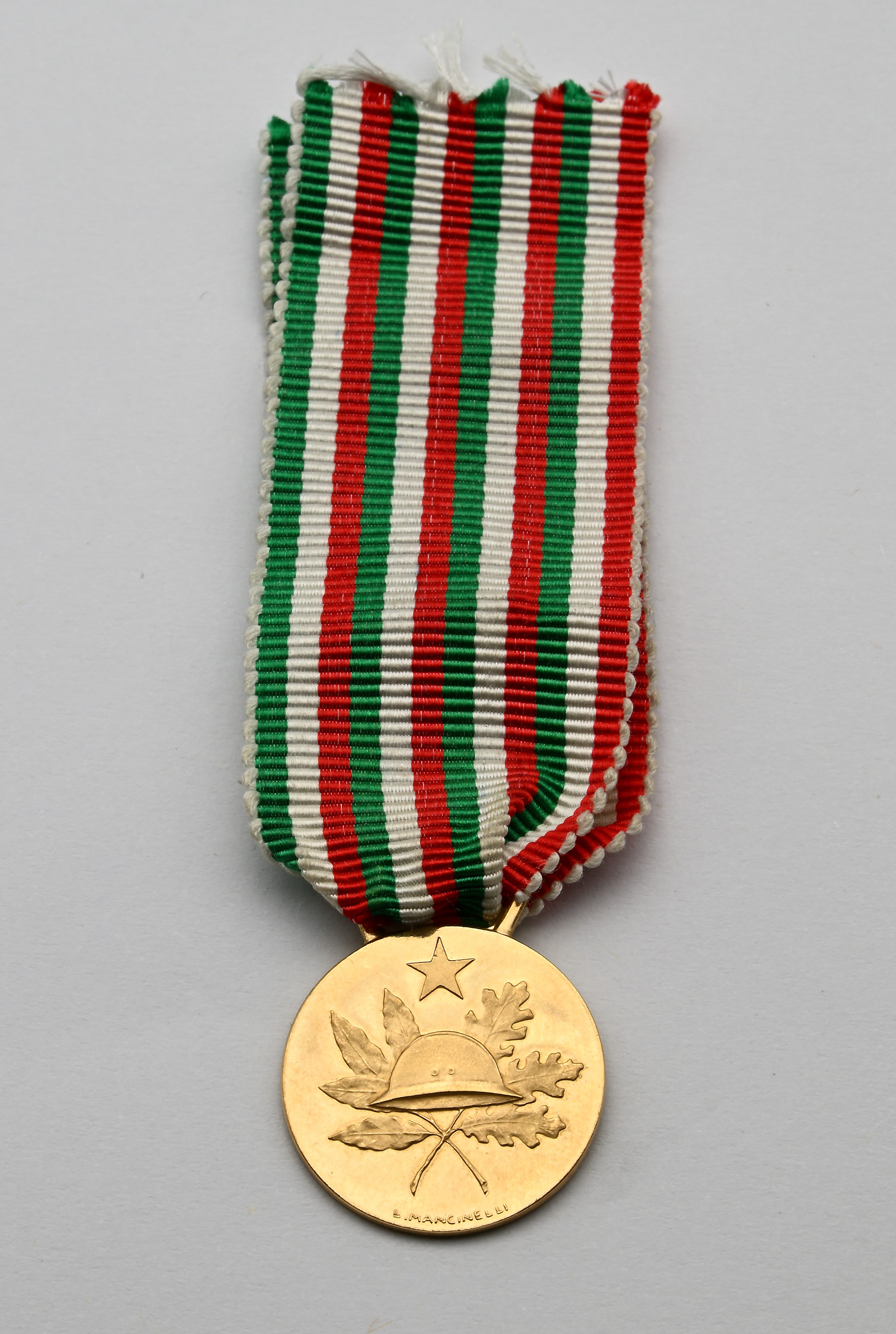 Medaglietta 1918-1968 50° Anniversario della Vittoria Repubblica Italiana