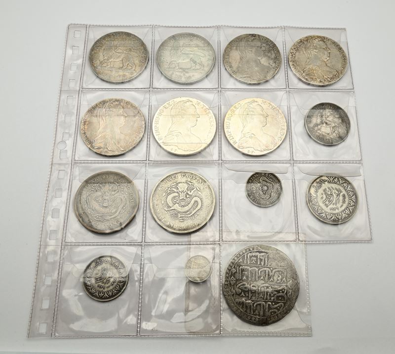 Lotto Monete: Dollaro 1897 Provincia Anhwei, Dollaro 1899 Provincia Chihli, 20 Cents Provincia Ma...