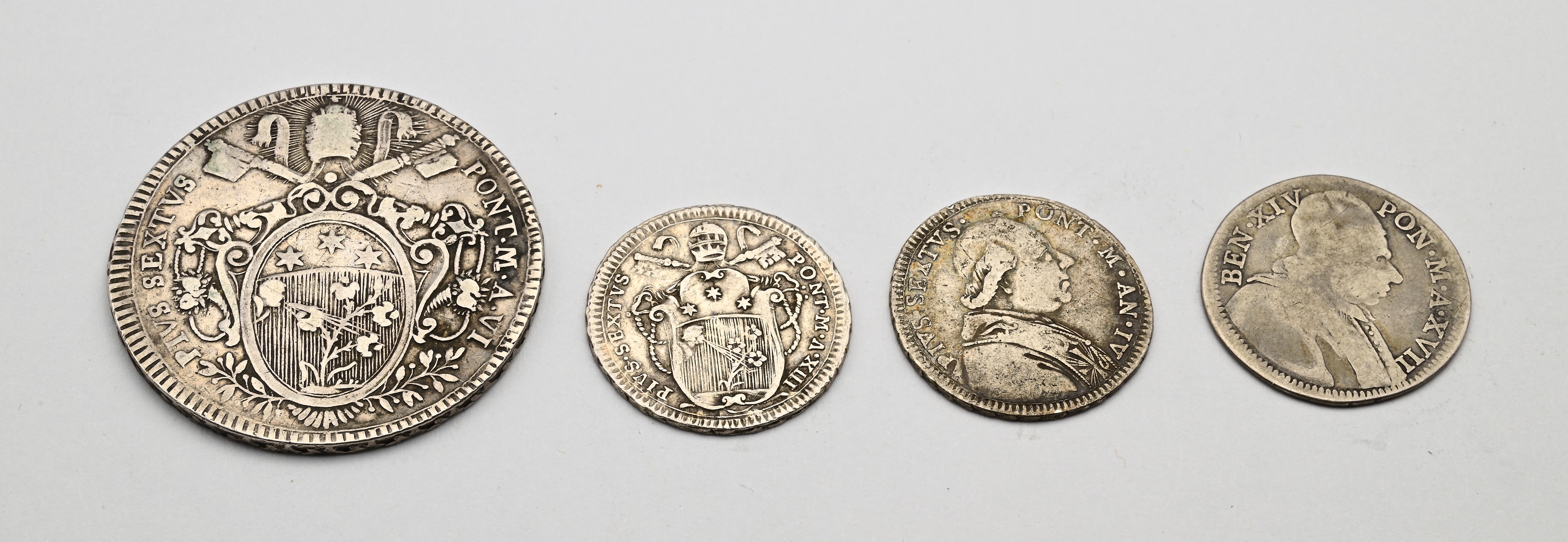 Doppio Giulio 1756 a.XVII Benedetto XIV; Doppio Giulio 1779 a.IV, Doppio Giulio 1787 a.XIII, Scud...