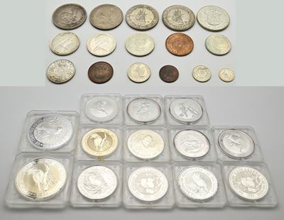 Lotto di 13 Kookaburra da 1, 2 e 5 Dollari, 2 Monete da 50 Cts. e 1 Fiorino Australia; 4 Monete d...
