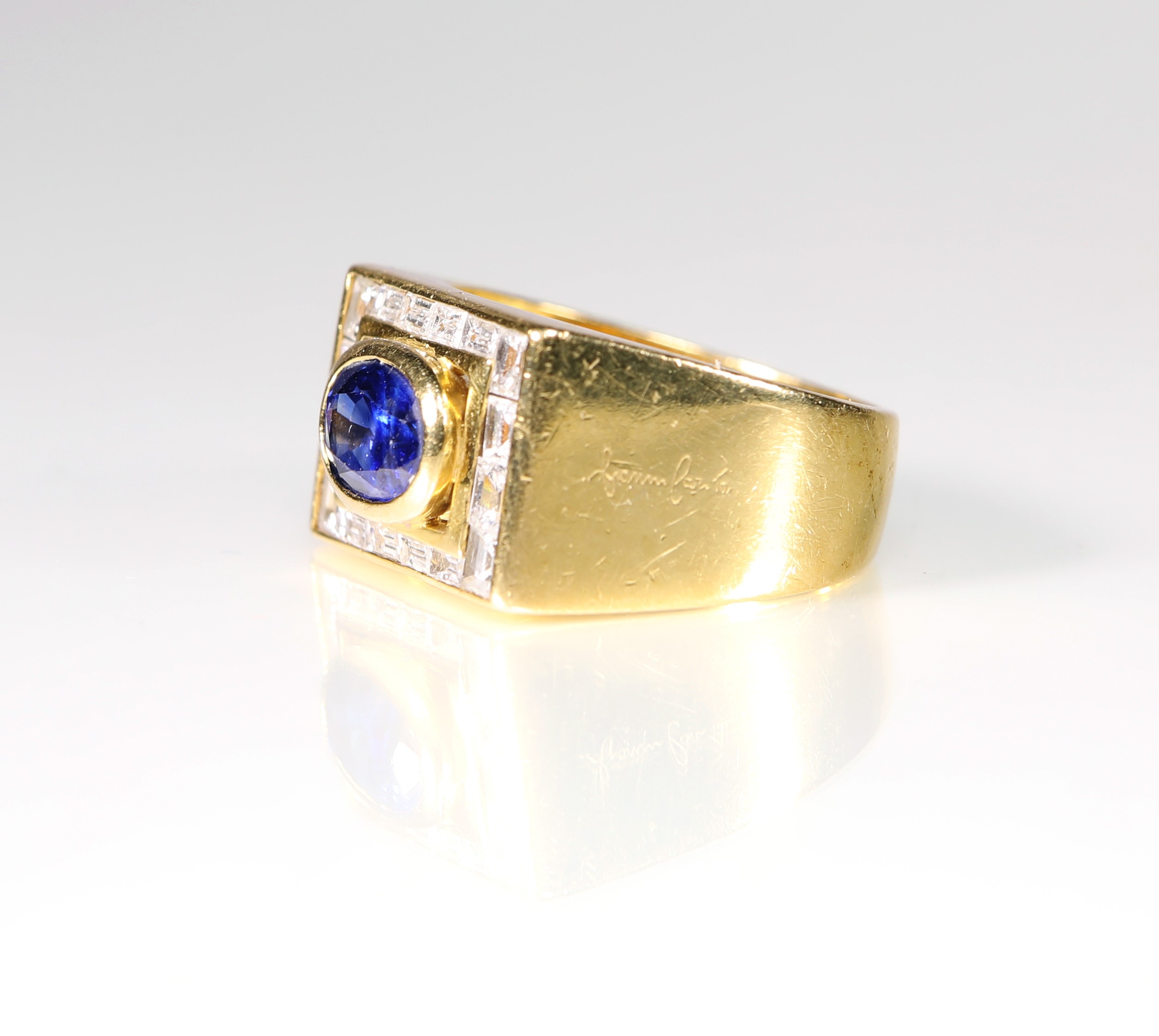 Gianni Carità, Anello in Oro, Zaffiro e Brillanti.