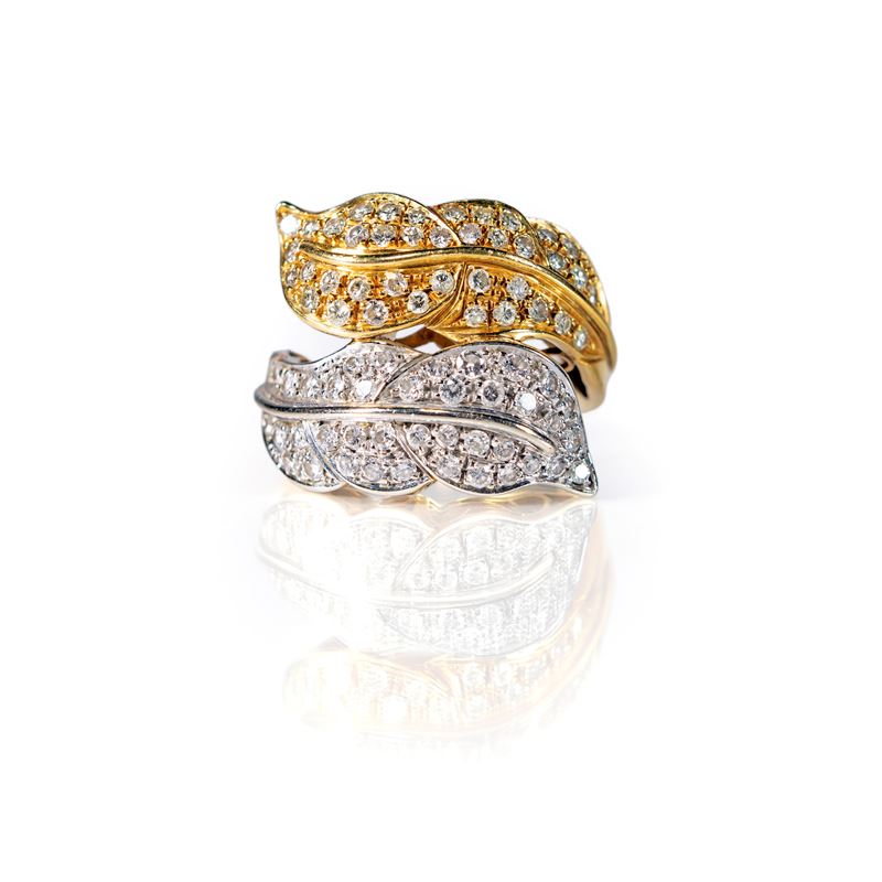 Anello Contrariè in Oro e Brillanti
