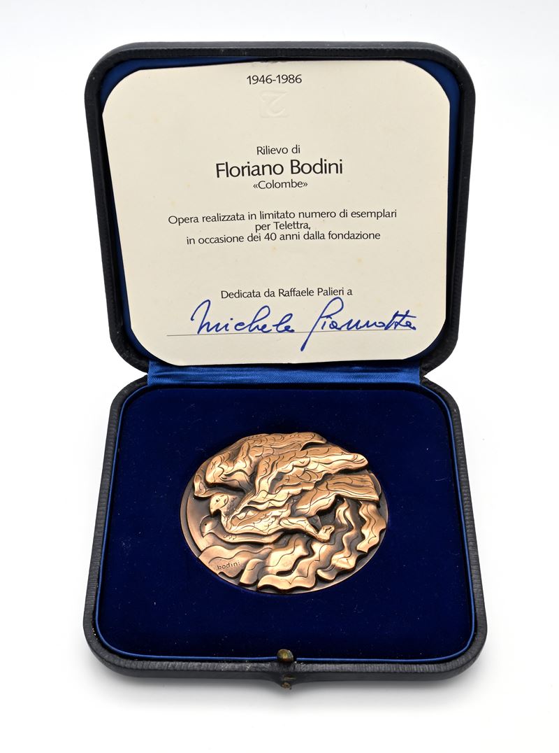 Floriano Bodini - Medaglia in Bronzo Raffigurante "colombe" per il 40° Anniversario di Telettra