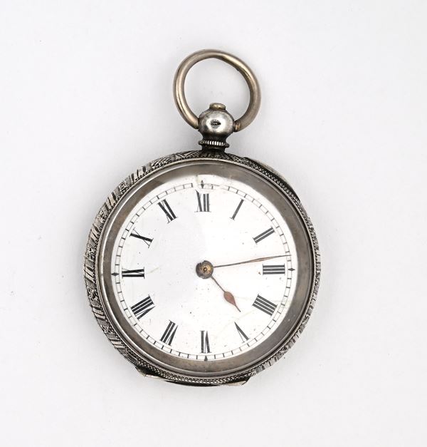 Anonimo svizzero - Orologio monachina da tasca a carica con chiavetta, scappamento ad ancora, con cassa in argento 935/000 inciso