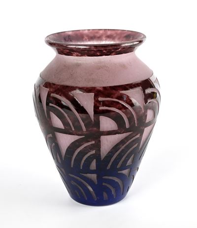 Vaso in Vetro nei Toni del Blu e del Viola a Motivi Geometrici