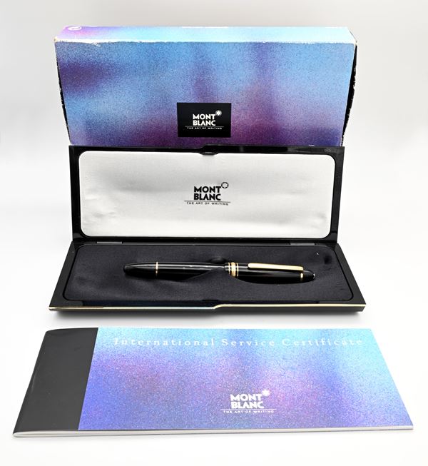 Montblanc Meisterstuck 146 -  Penna stilografica in resina nera con particolari in metallo dorato