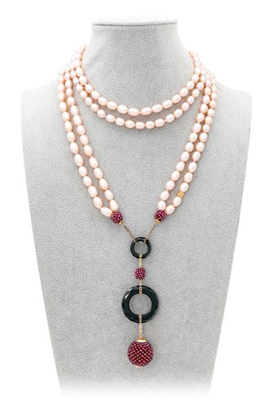 Rajola, Collana di Perle, Oro, Rubini e Onice