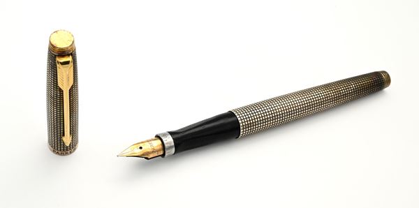 Parker 75 Ciselè - Penna stilografica in argento 925/000 con particolari dorati 