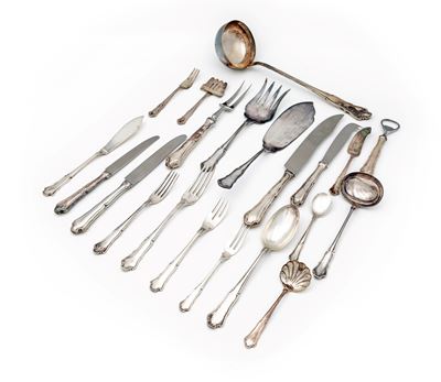 Servizio di Posate in Argento 800/000 per Diciotto Persone, Argenteria Cesa, Alessandria
