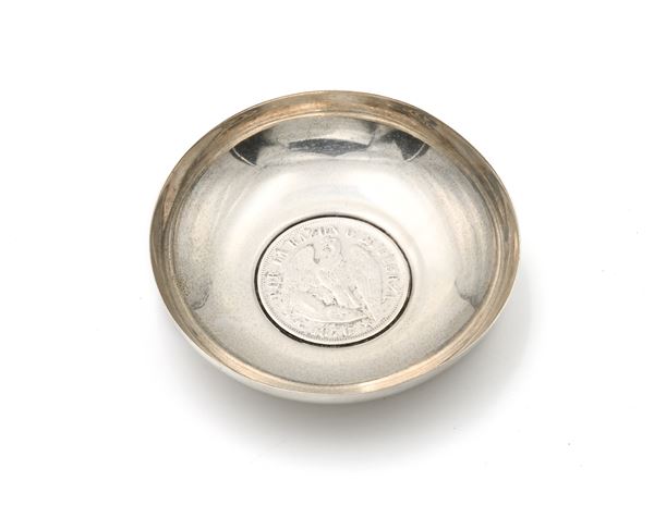 Piattino con al centro 1 Peso 1876 Repubblica del Chile