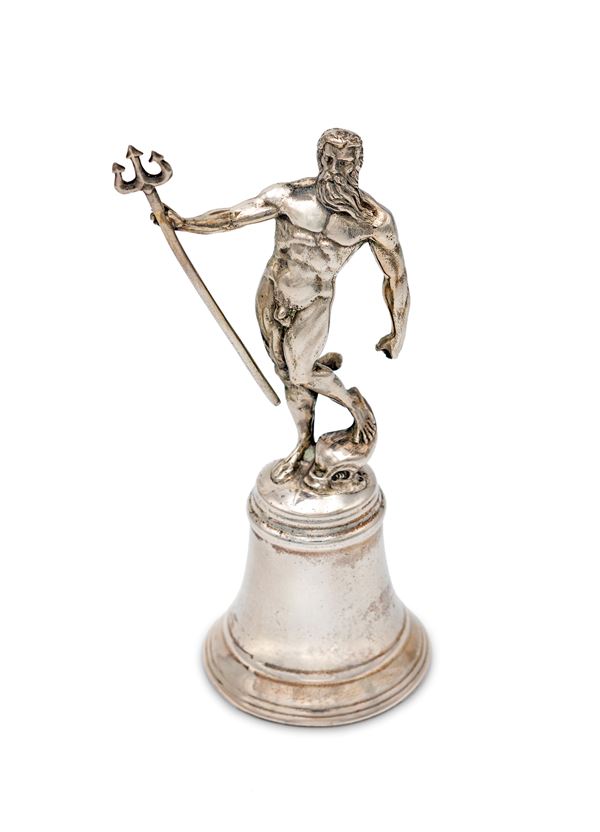 Campanella da tavola in argento