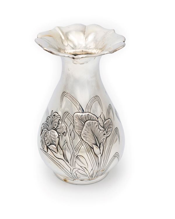 Vaso in argento 800/000, Ventrella, Roma