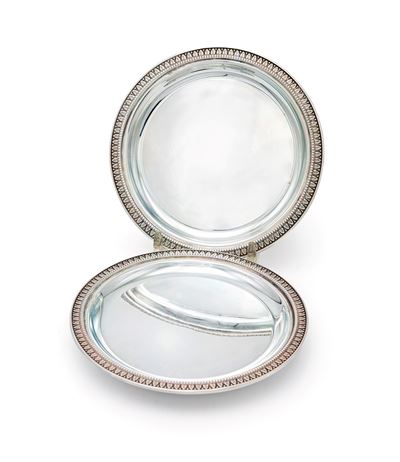 Coppia di Piattini Sottobottiglia in Argento 800/000