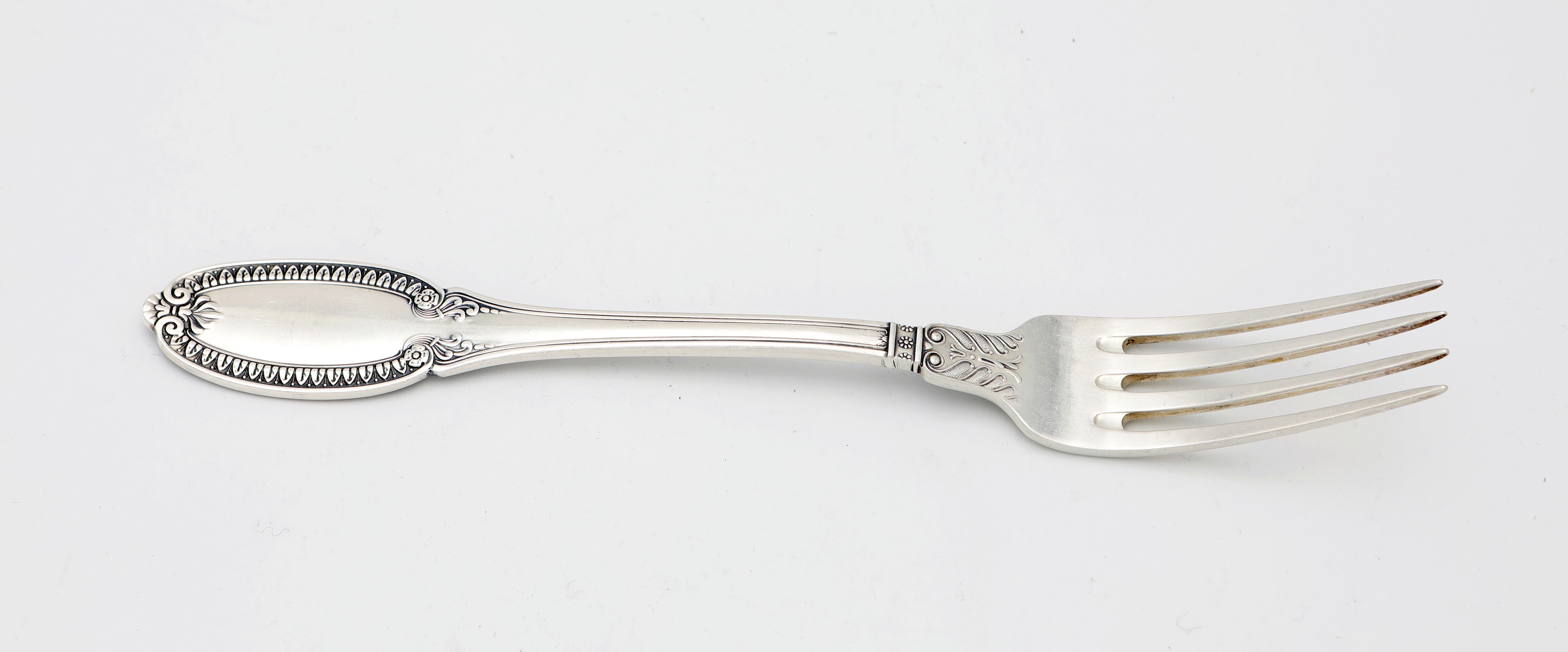 Gianmaria Buccellati - Dodici Forchette da Pasto in Argento 925/000 Modello "impero"