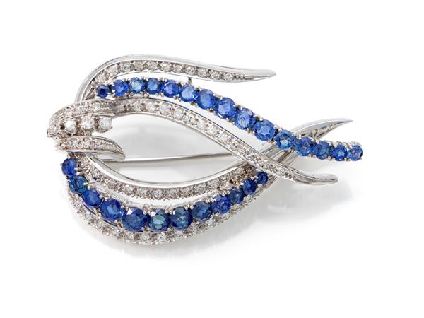 Spilla a goccia oro, zaffiri e brillanti