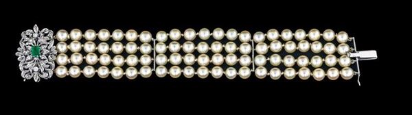 BRACCIALE CON 4 FILI DI PERLE COLTIVATE GIAPPONESI