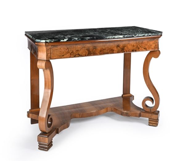 Console in noce, seconda metà del XIX secolo