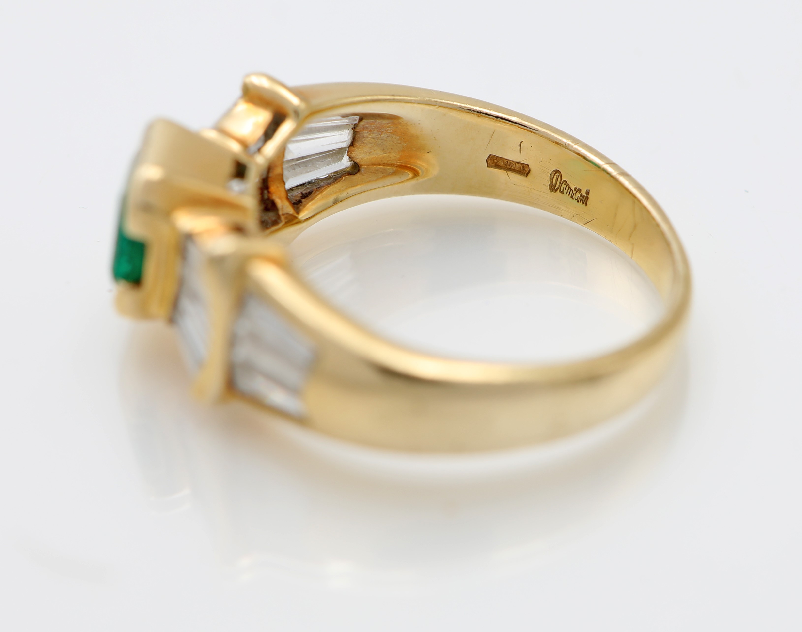 Damiani, Anello in Oro Smeraldo e Brillanti