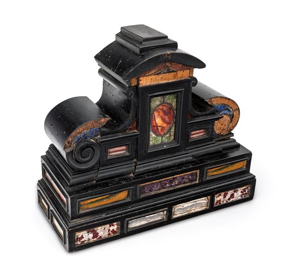 Piedistallo in legno ebanizzato e marmi rari, Botteghe Granducali, XVII secolo