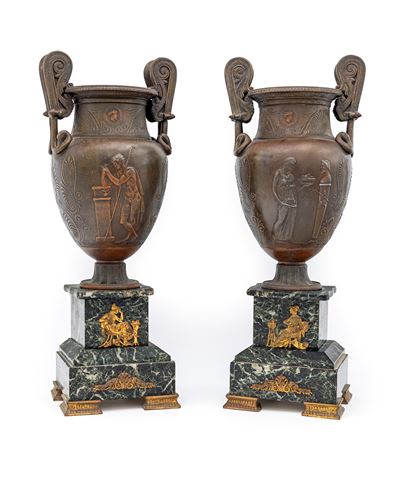 Coppia di Vasi in Bronzo del Grand Tour, XIX Secolo