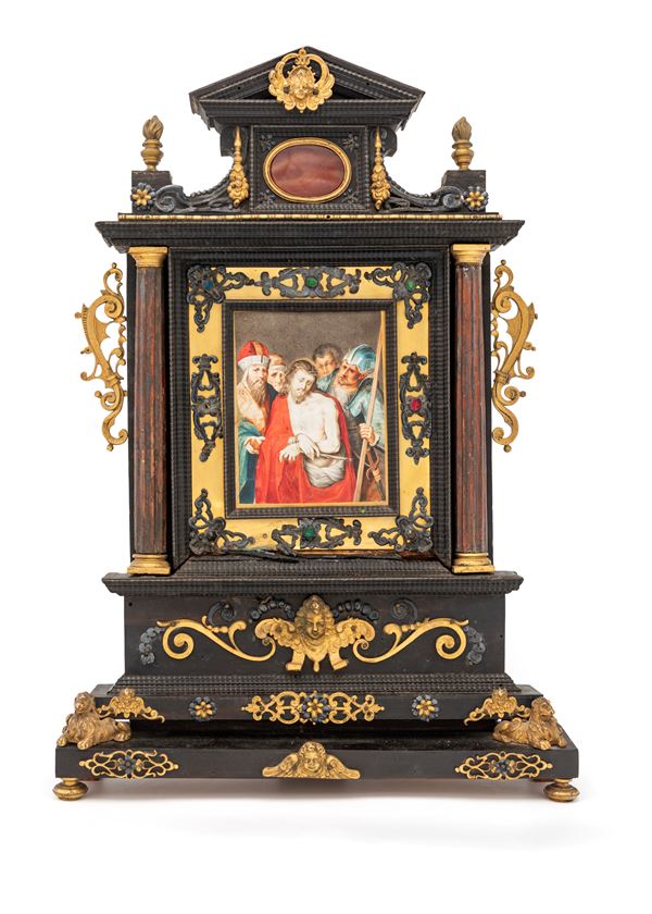 Altarolo architettonico in legno ebanizzato con finiture in bronzo dorato, Manifattura Granducale, XVII  [..]
