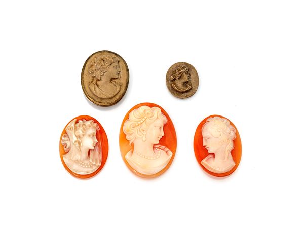 Gruppo di 5 cammei