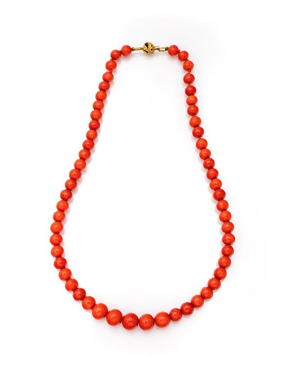 Collana in corallo e oro