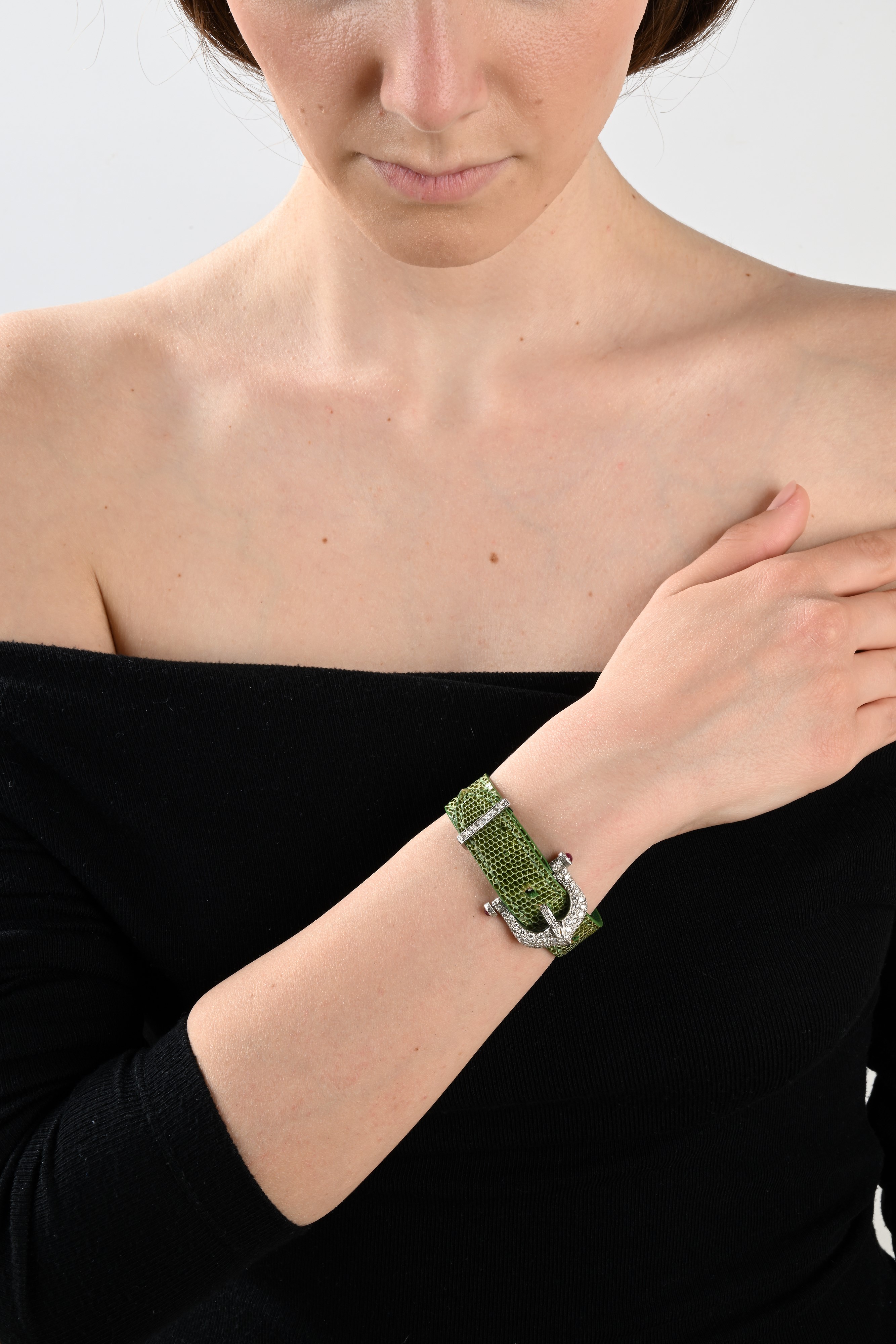 Bracciale con Fibbia in Oro, Brillanti e Rubini