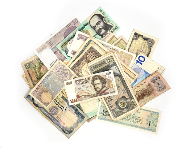 Lotto cartamoneta italiana ed estera