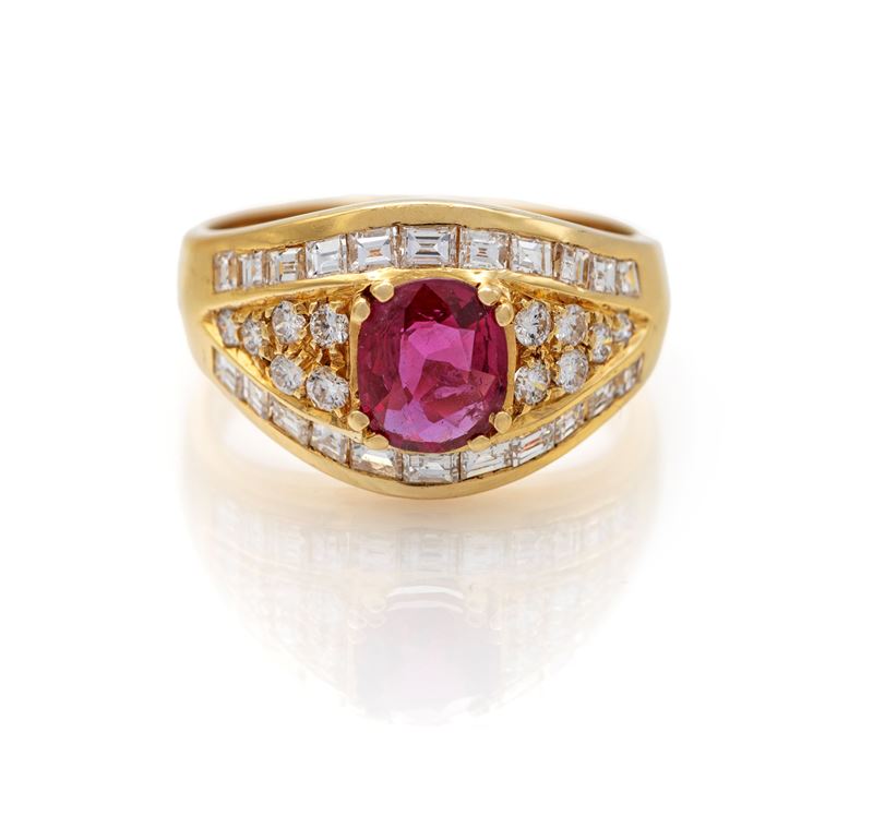 Anello in Oro, Rubino e Brillanti