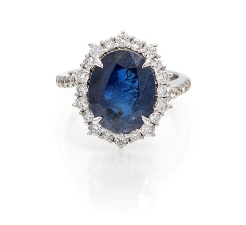 Anello in Oro, Zaffiro e Brillanti