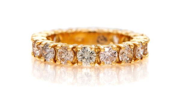 Anello eternelle in oro e brillanti