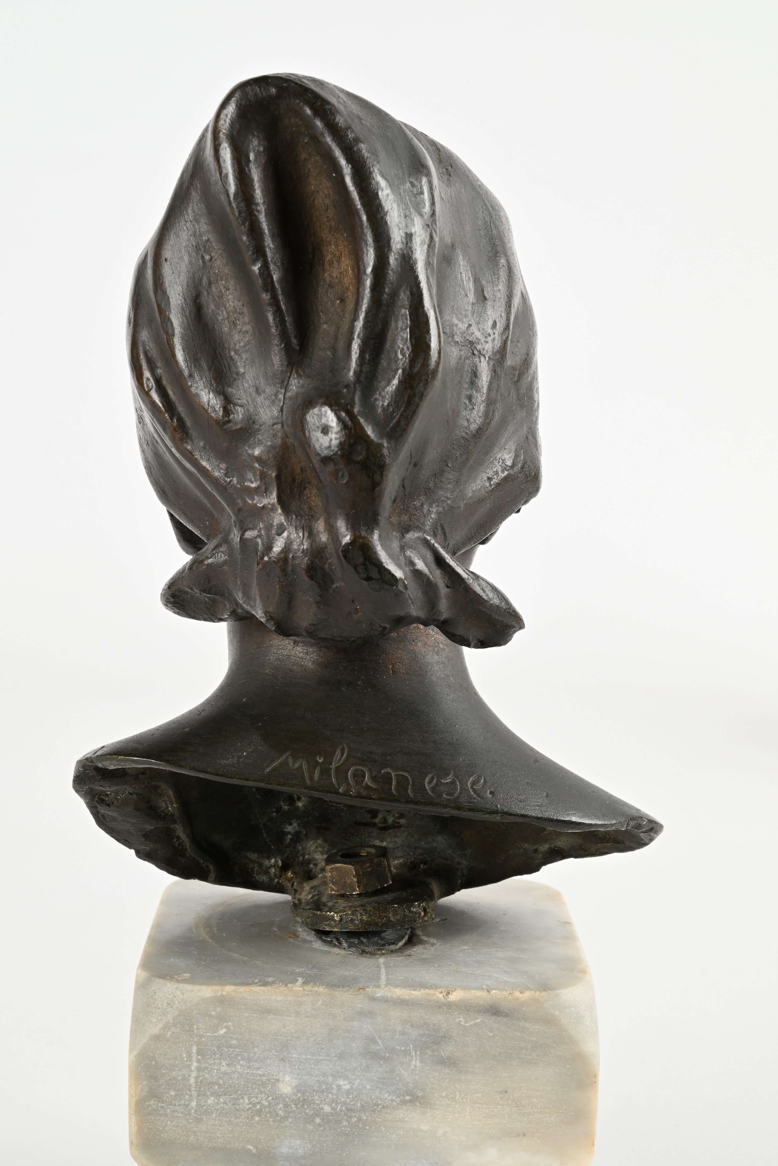 Rocco Milanese - Testa di giovane contadina in bronzo
