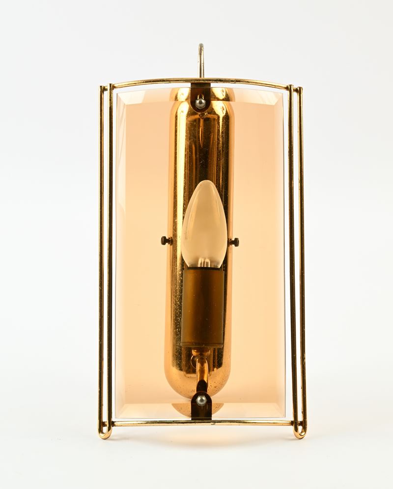 Applique in metallo dorato e vetro fumé