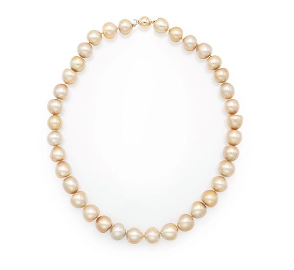 Collana di perle Golden e oro