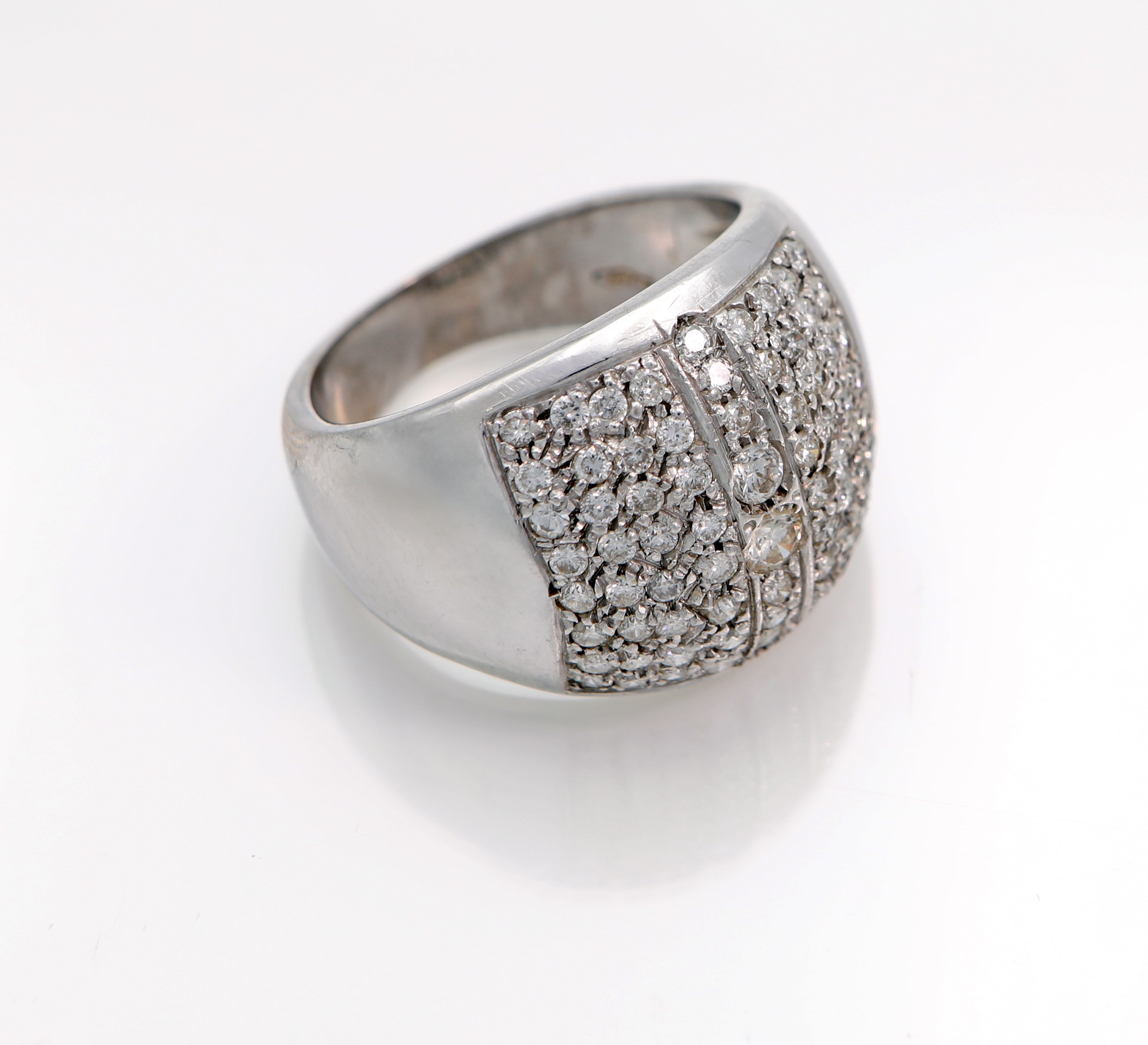 Anello a Fascia in Oro e Brillanti