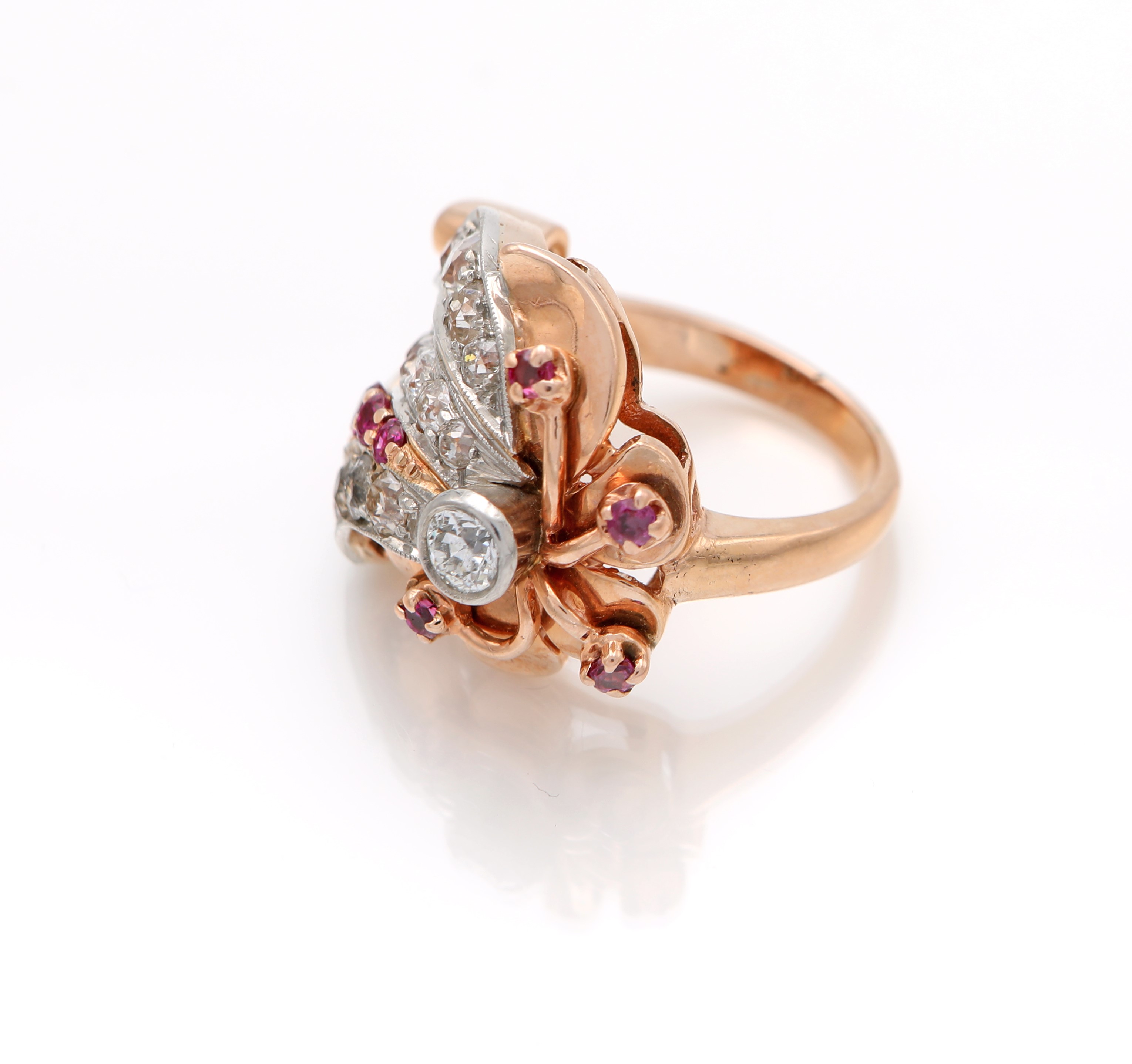 Anello in Oro, Diamanti e Zaffiri