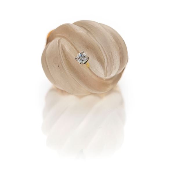 Anello da cocktail in oro, diamante e cristallo di rocca