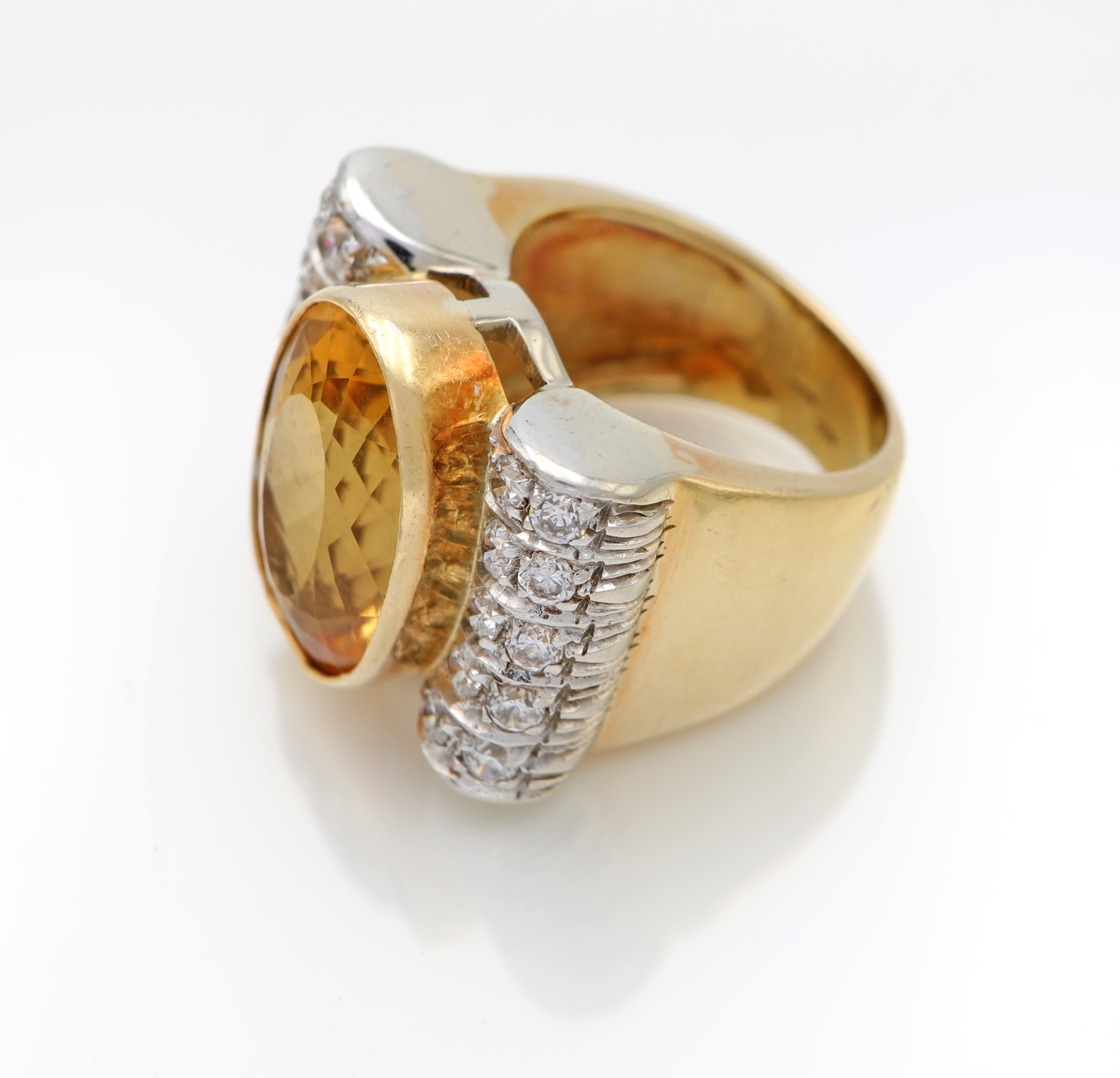 Anello in Oro, Quarzo Citrino e Brillanti