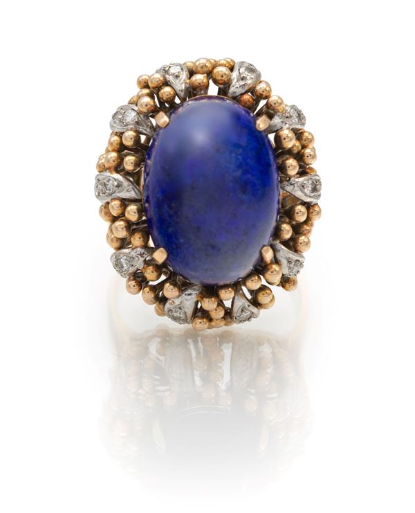 Anello a cupola in oro, lapislazzuli e brillanti