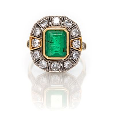 Anello in Oro, Smeraldo e Brillanti