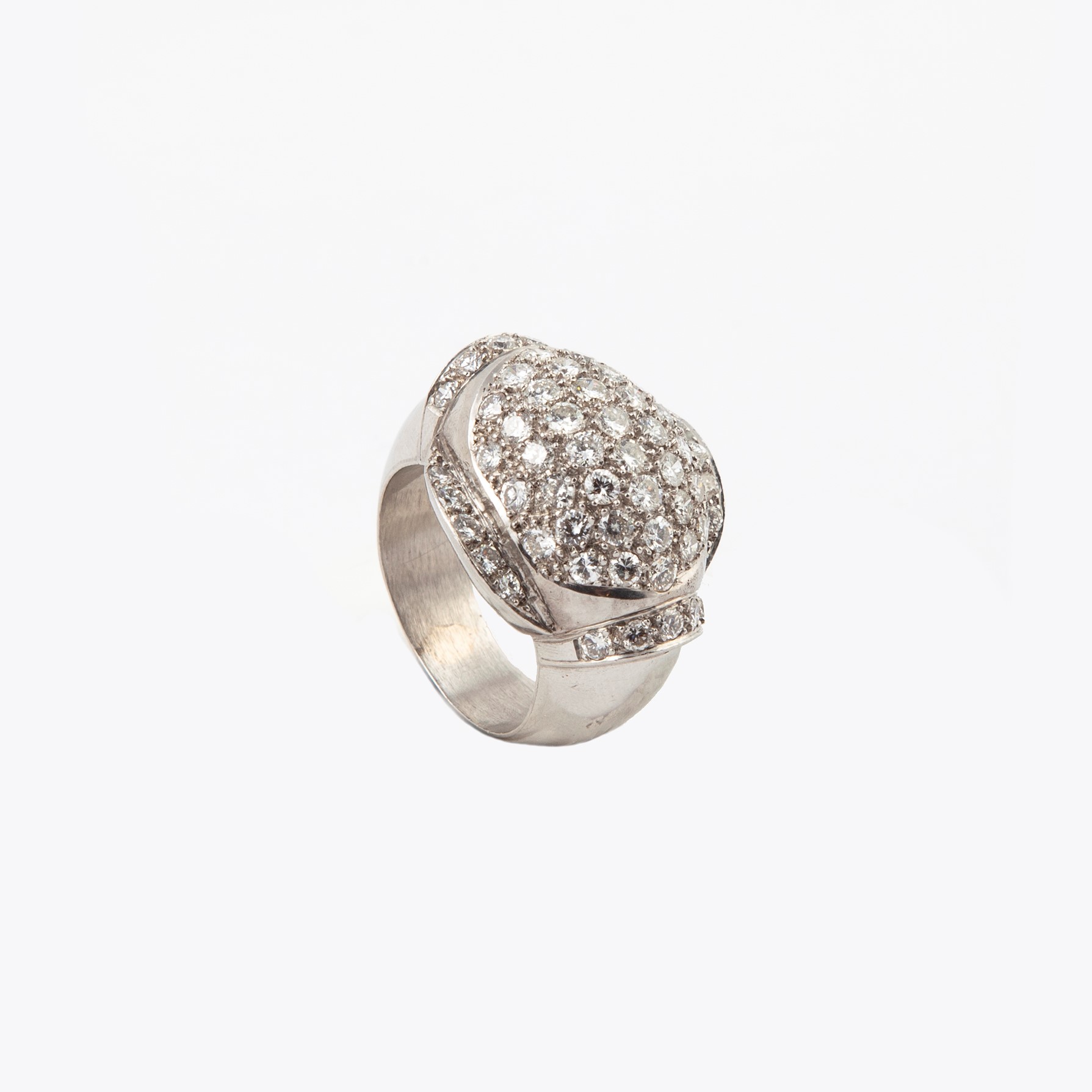 Anello a Cupola in Oro e Brillanti