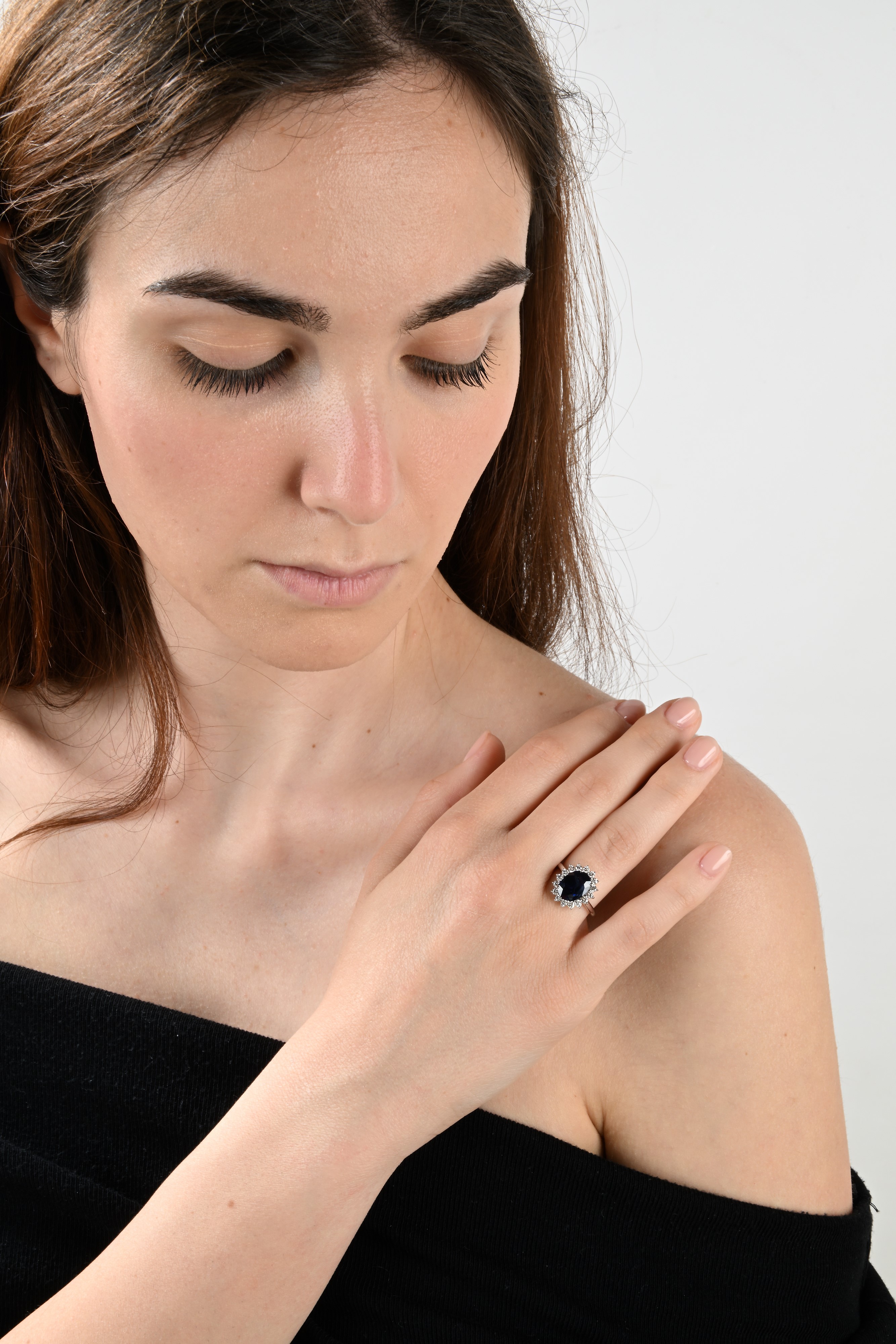 Anello in Oro, Zaffiro e Brillanti